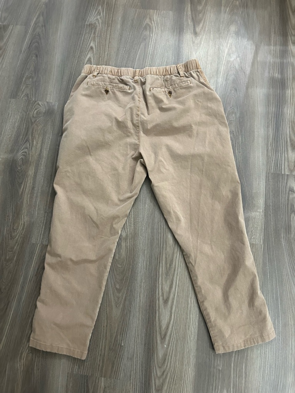 Old Navy women’s Chino Pants - Light Tan - Picture 2 of 5